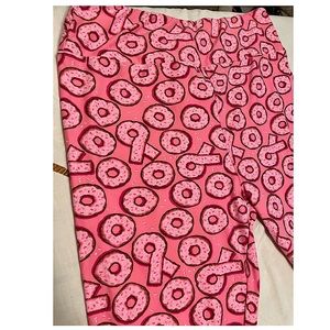 LuLaRoe Breast Cancer Awareness Leggings